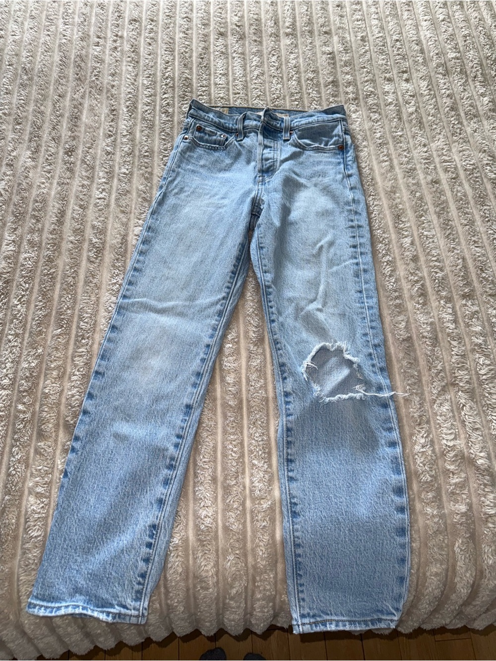 Levi's Light Blue Straight-Leg Jeans with Knee Rip